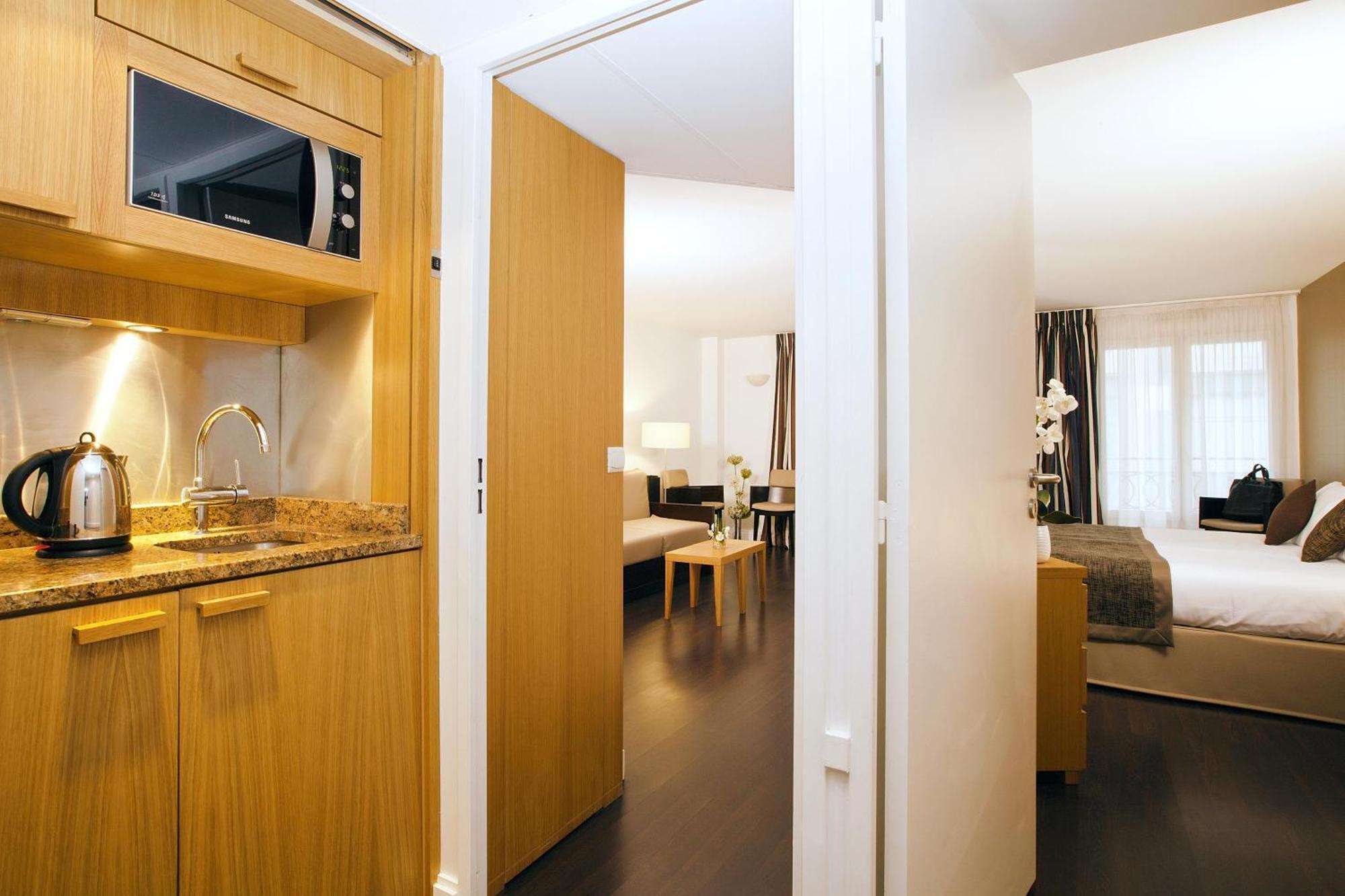 Residhome Opera Aparthotel 4*